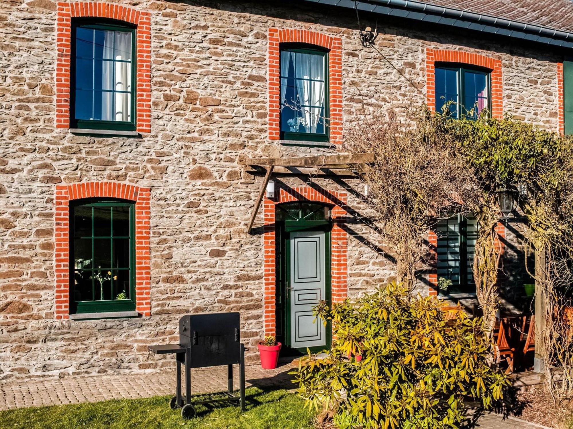 Pretty Farmhouse In Houffalize With Courtyard Exteriér fotografie
